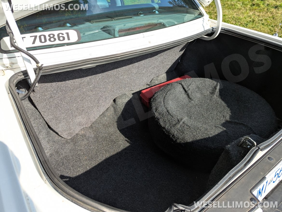 Photo of Limousine for sale: 1994 Cadillac Fleetwood 21&quot; by Superior