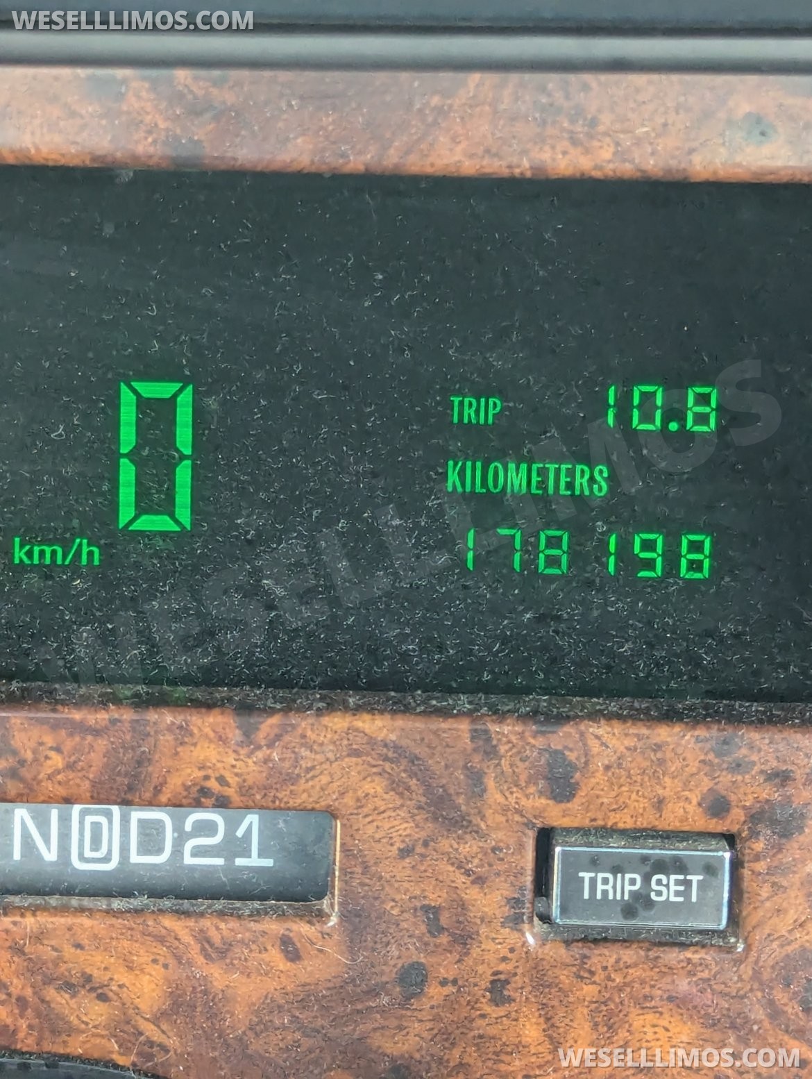 Photo of Limousine for sale: 1994 Cadillac Fleetwood 21&quot; by Superior