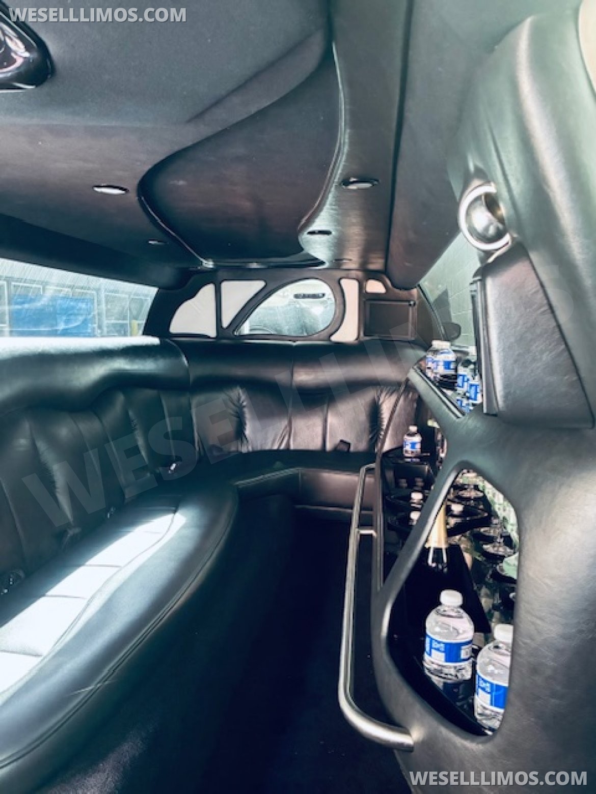 Photo of Limousine for sale: 2006 Chrysler 300 Hemi 300&quot; by Krystal