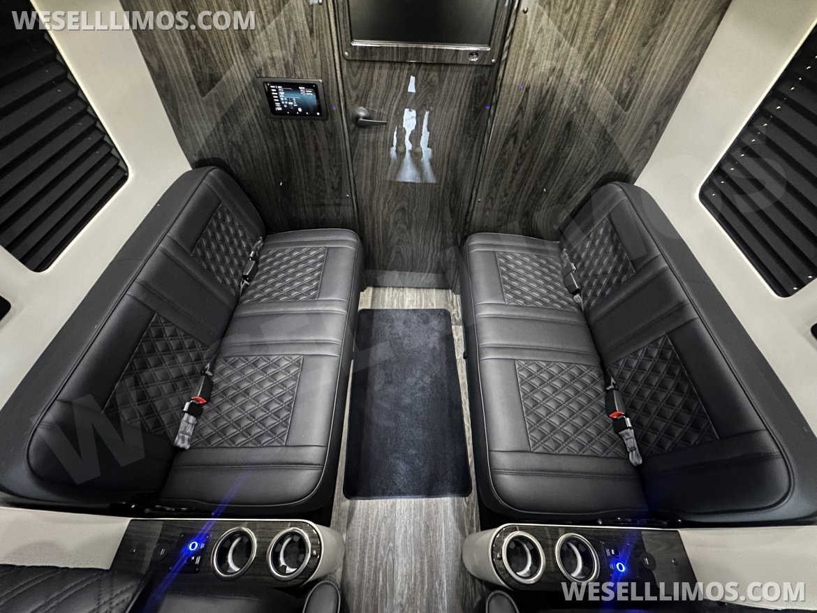 Photo of Sprinter for sale: 2026 OGV Luxury Coach V-Cruise 10OBA 288&quot;