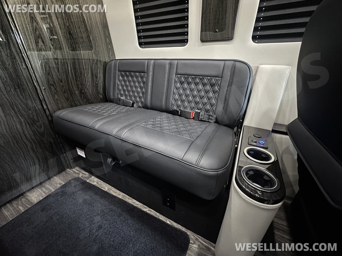 Photo of Sprinter for sale: 2026 OGV Luxury Coach V-Cruise 10OBA 288&quot;