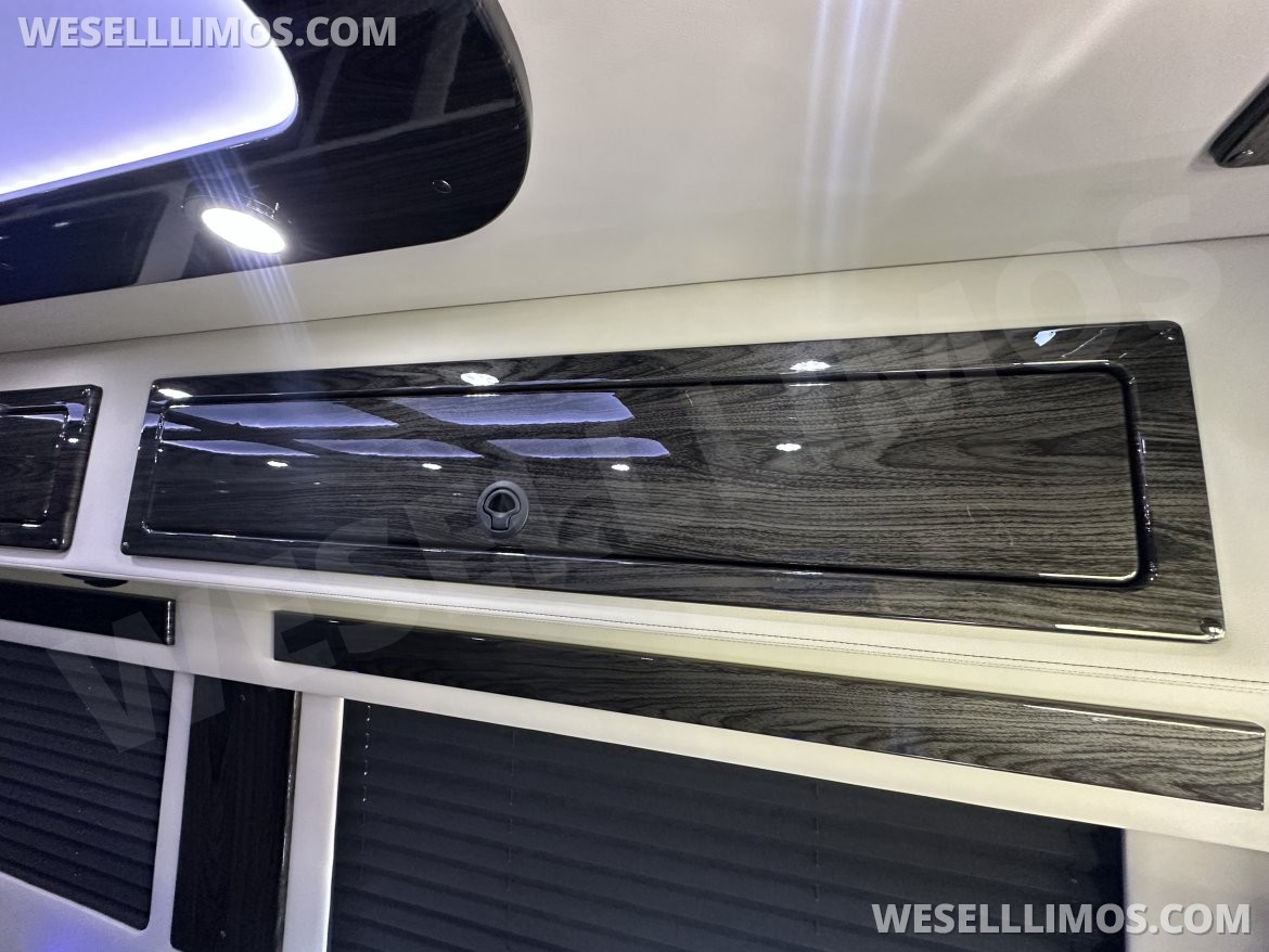 Photo of Sprinter for sale: 2026 OGV Luxury Coach V-Cruise 10OBA 288&quot;