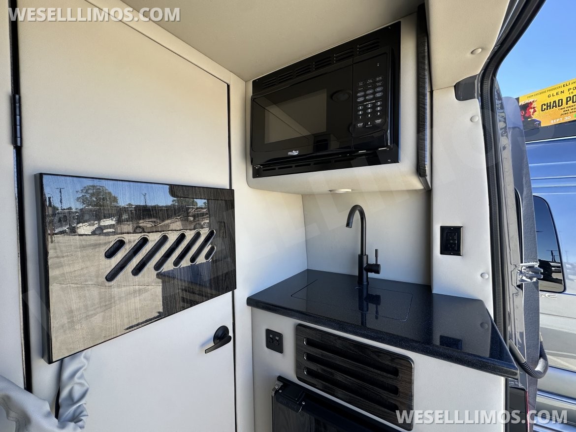 Photo of Sprinter for sale: 2026 OGV Luxury Coach V-Cruise 10OBA 288&quot;