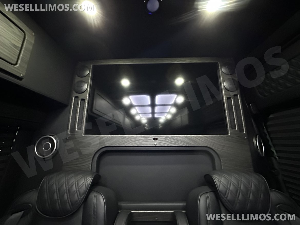 Photo of Sprinter for sale: 2026 OGV Luxury Coach V-Cruise 10OB by OGV Luxury Coach