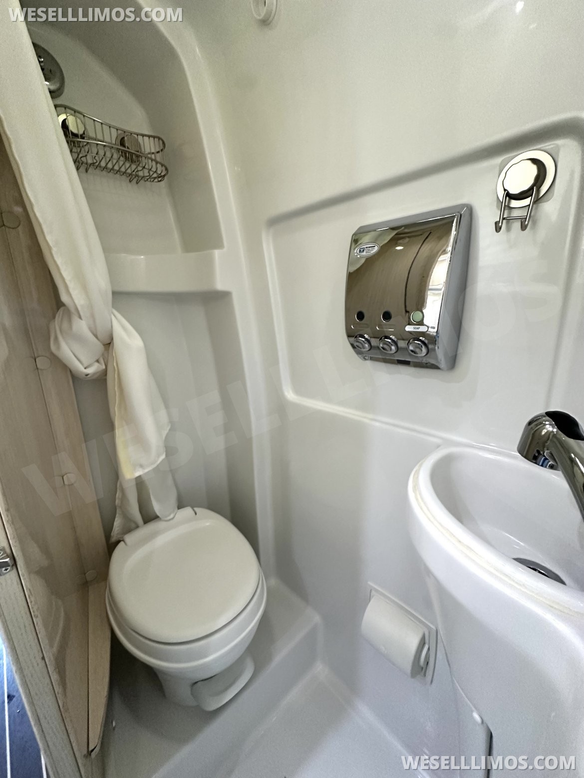 Photo of Sprinter for sale: 2015 Mercedes-Benz Airstream Interstate Lounge Ext 288&quot; by Airstream