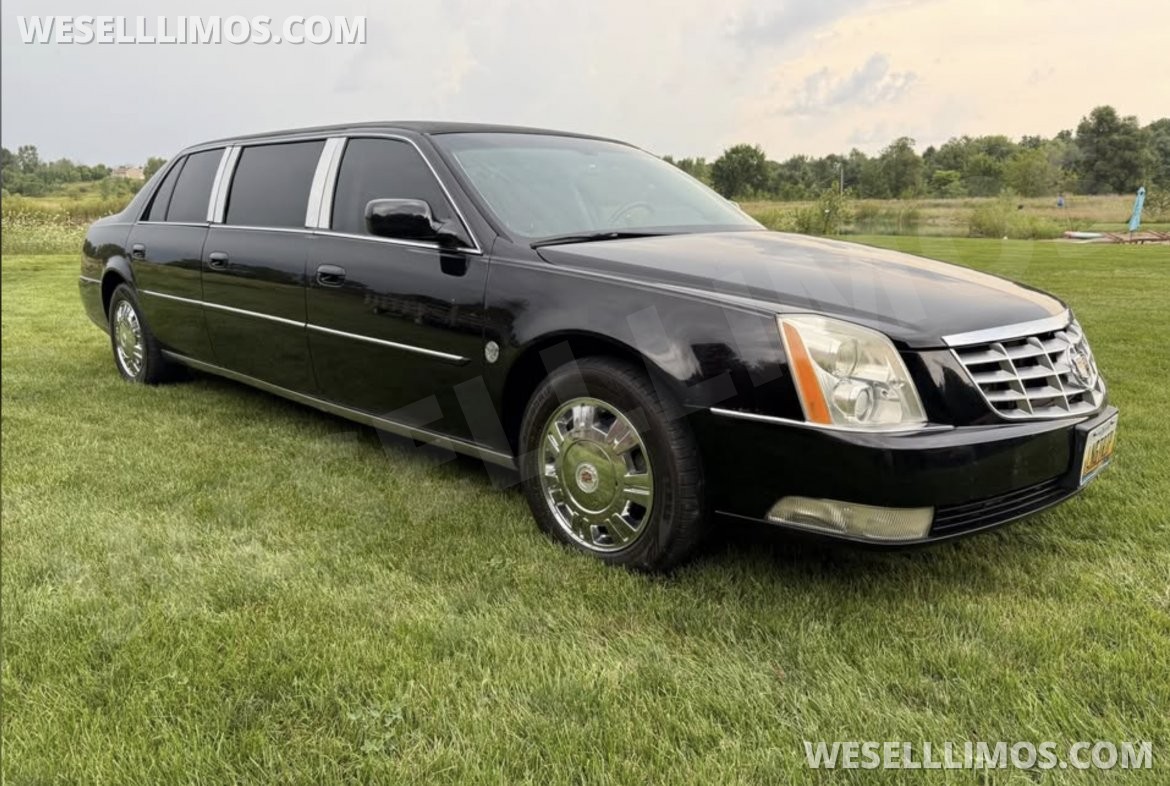 Photo of Funeral for sale: 2011 Cadillac DTS Professional 21&quot; by Federal