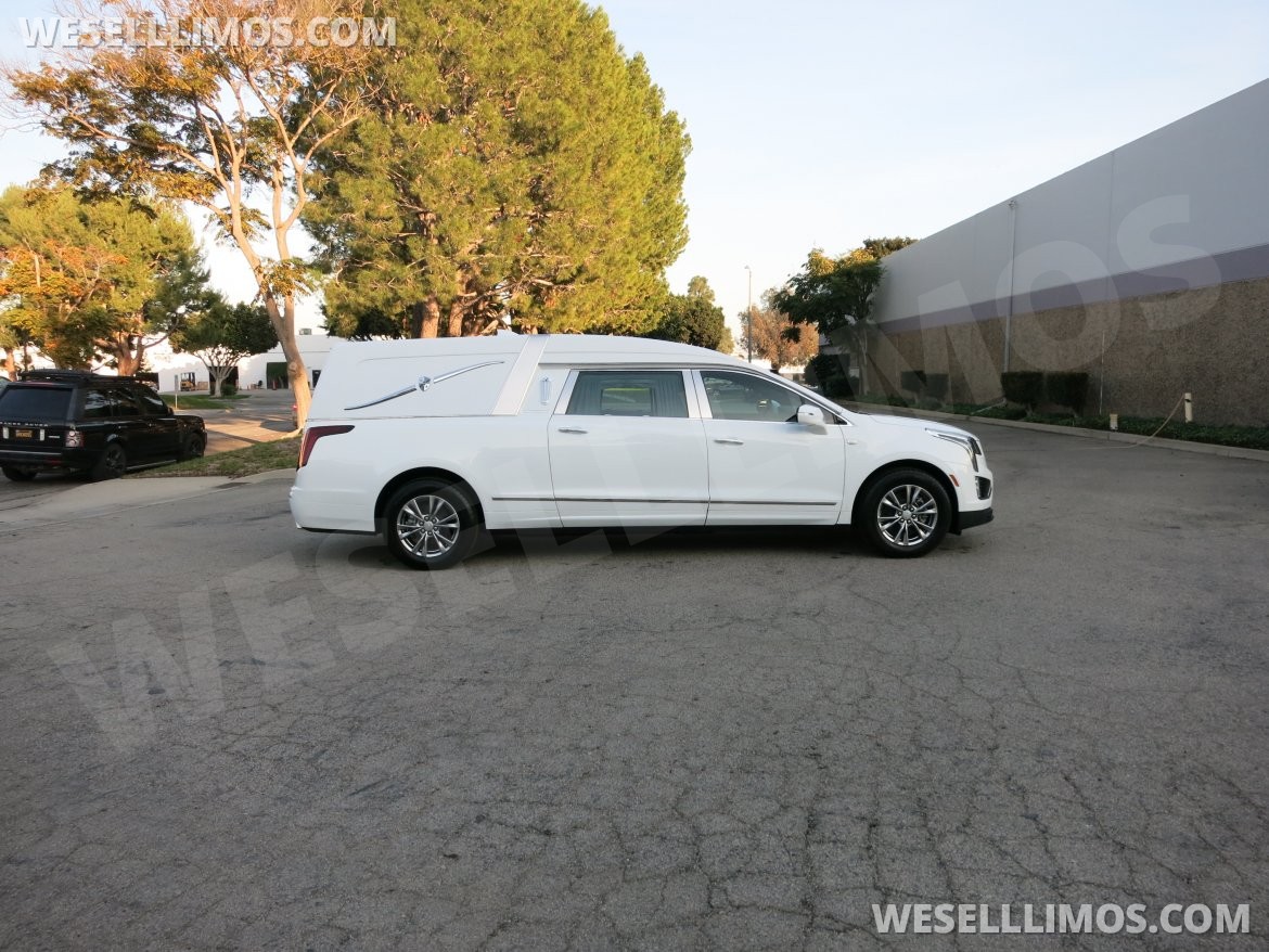 Photo of Funeral for sale: 2025 Cadillac XT6 Master Coach by Platinum Funeral Coach