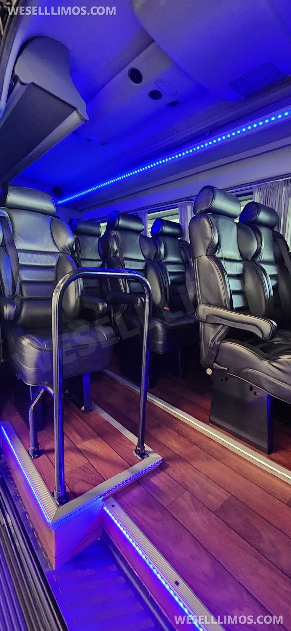 2015 Mercedes-Benz Sprinter 3500 Executive Shuttle for Sale in New York, NY - Photo 3