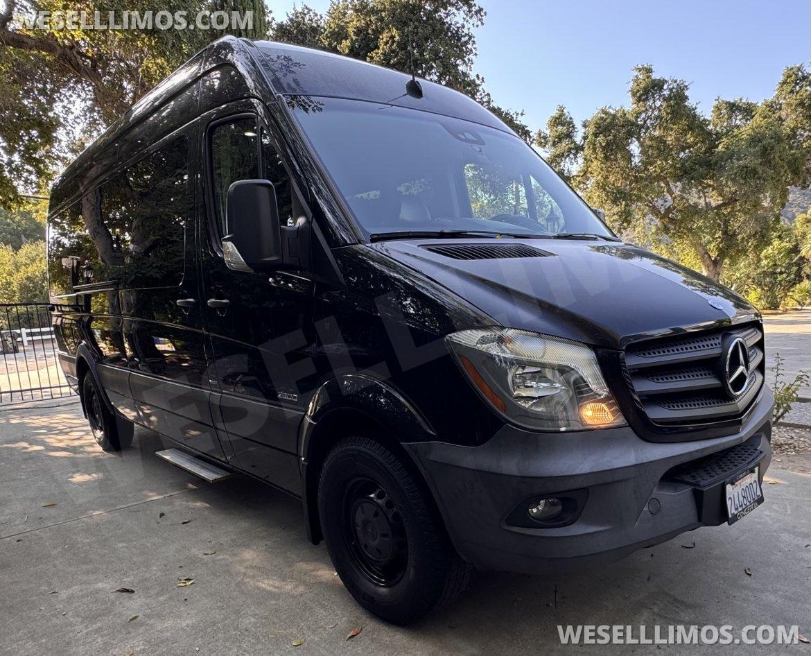2016 Mercedes-Benz Sprinter 22" by Executive coach - Sprinter for Sale in Los Angeles, CA - Photo 9