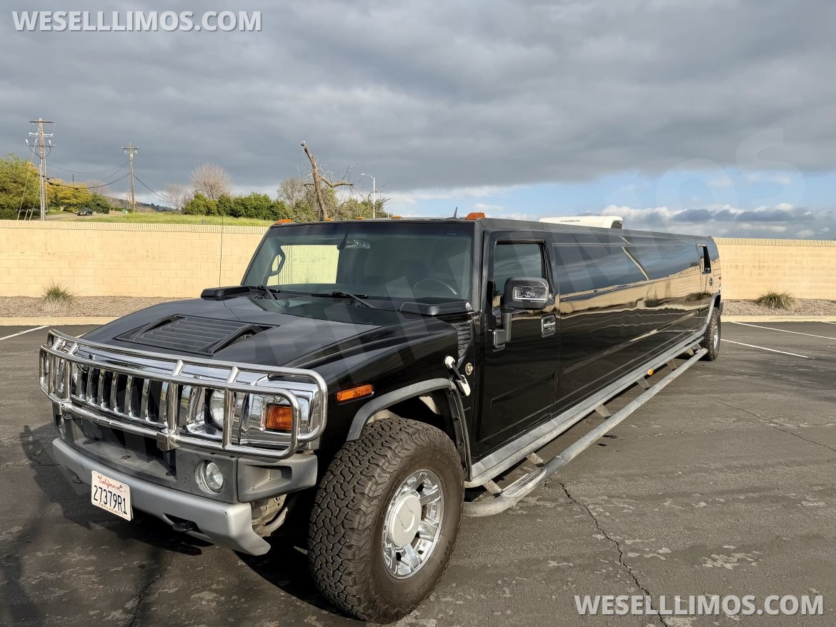 Limousine for sale: 2008 Hummer H2 200" by Coach Works