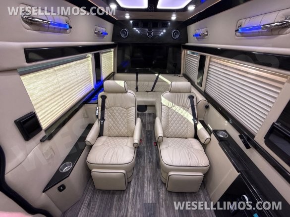 2019 Mercedes-Benz Sprinter Sprinter for Sale in Baldwin, NY - Main Photo