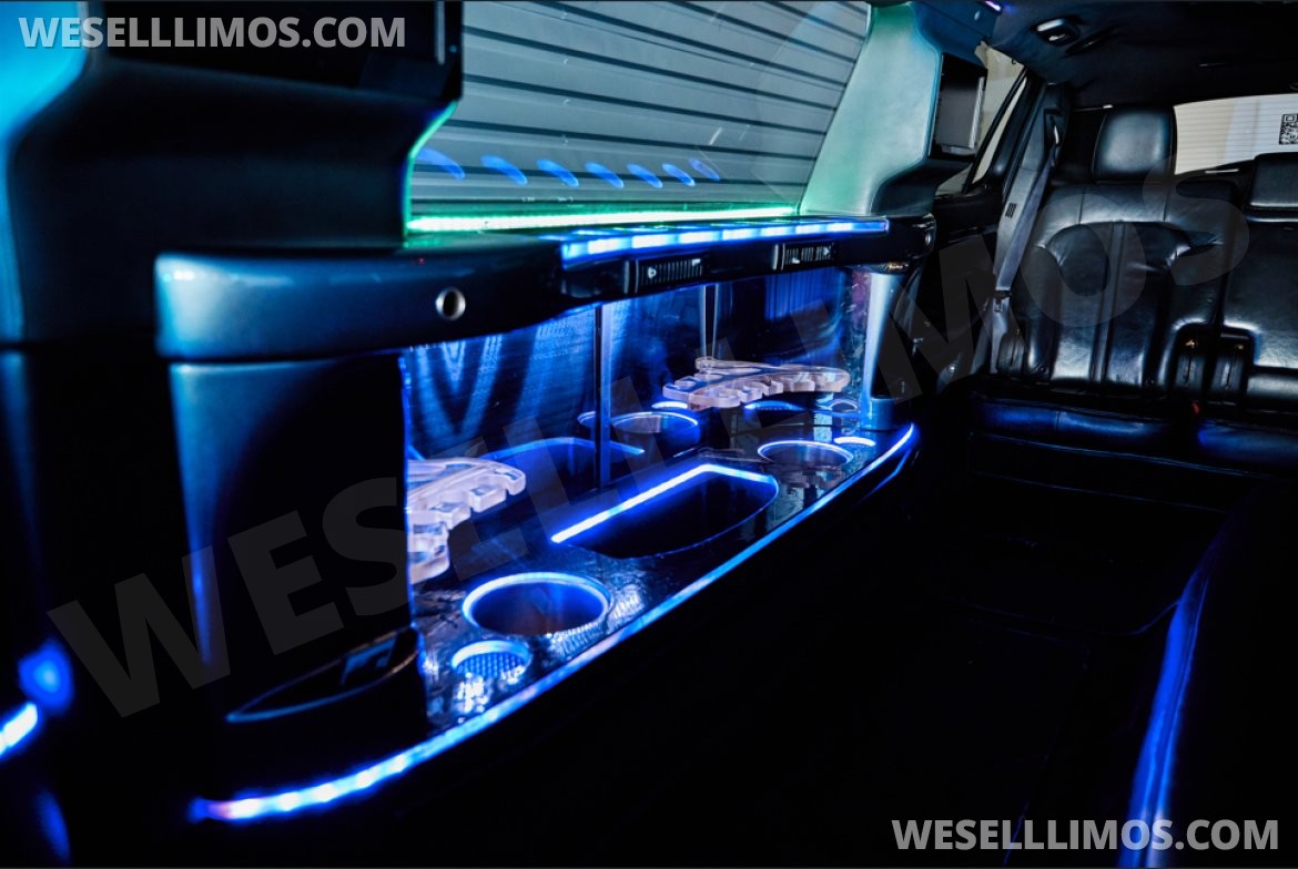 Photo of Limousine for sale: 2014 Lincoln MKT Town Car