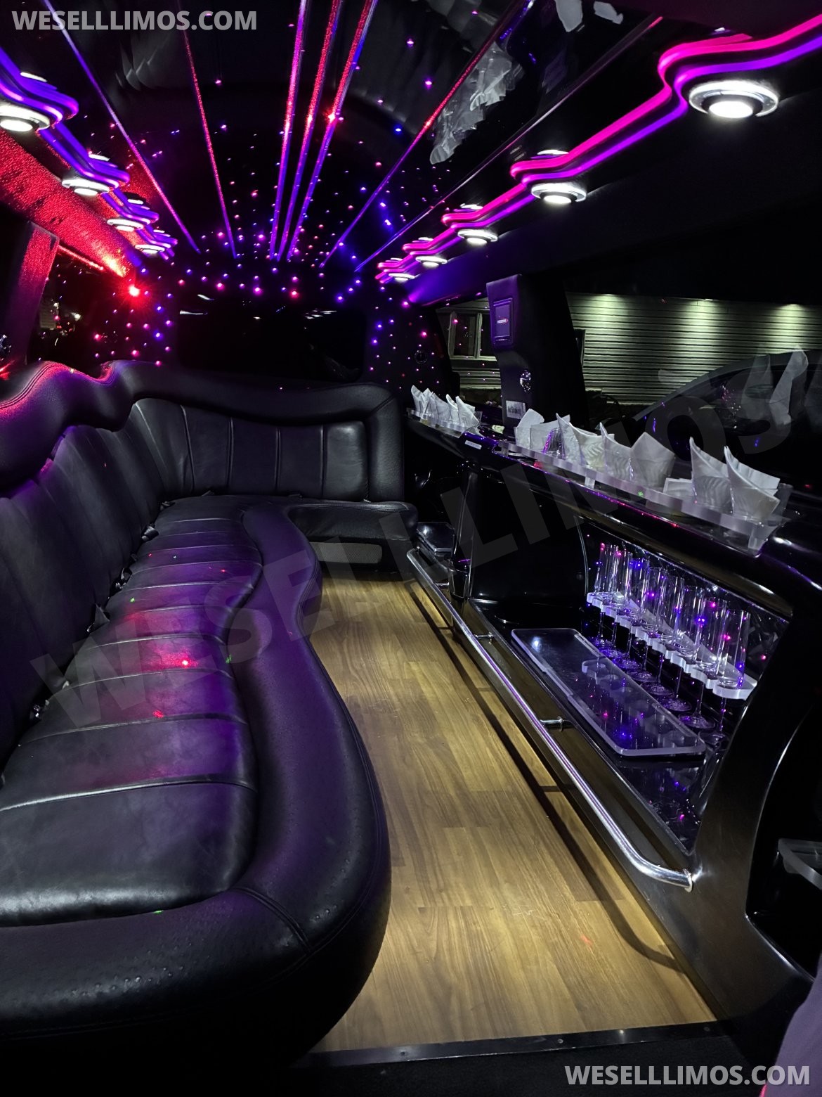 Photo of SUV Stretch for sale: 2014 Lincoln Navigator 140" by Tiffany