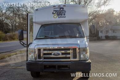 2009 Chevrolet E-450 Party Bus - Limo Bus for Sale in Birmingham, AL - Photo 10