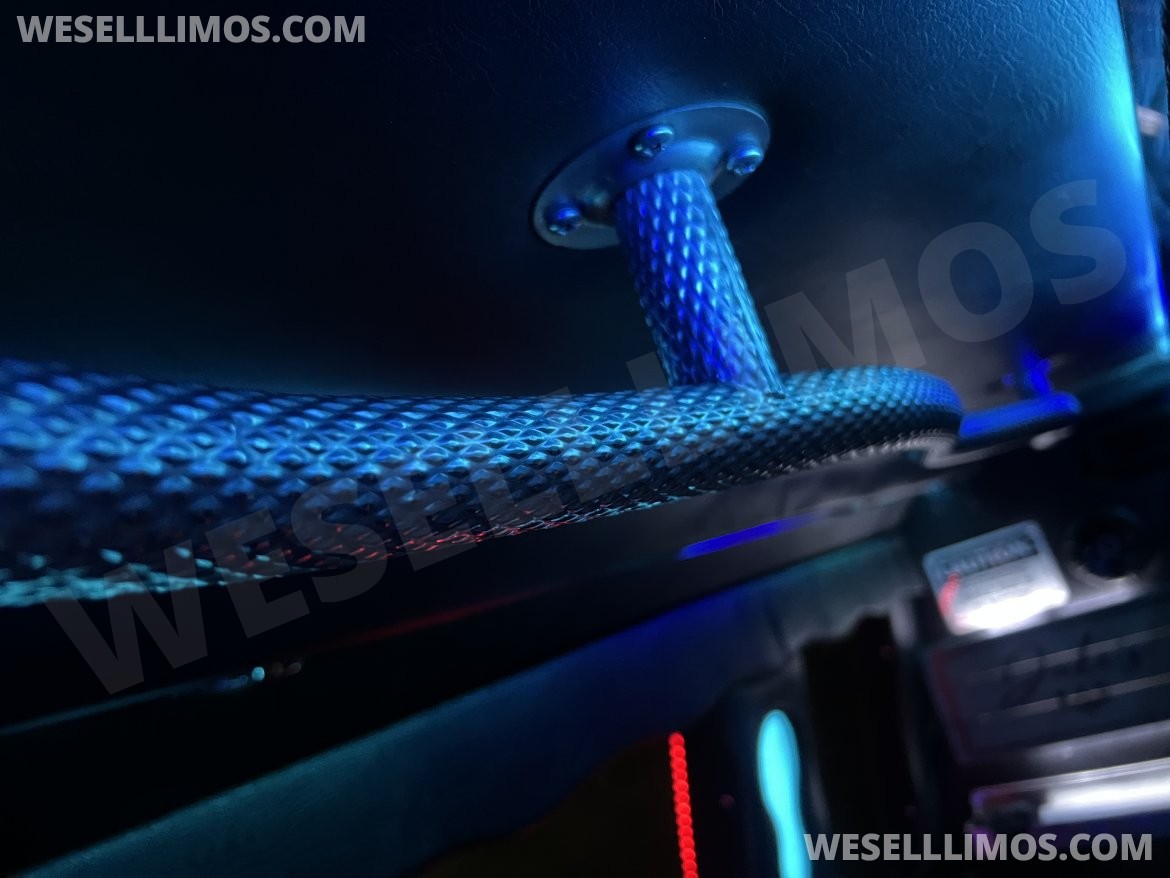 Photo of Limo Bus for sale: 2013 Ford E450 24" by Federal Coach