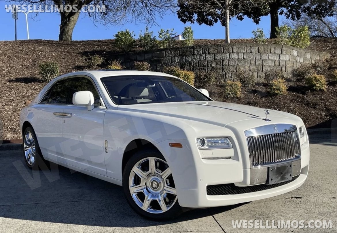 Sedan for sale: 2010 Rolls-Royce Ghost by Rolls Royce