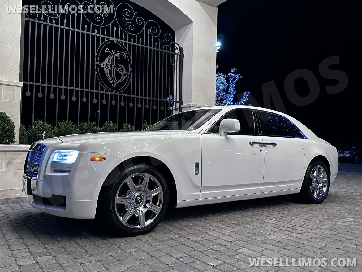 Photo of Sedan for sale: 2010 Rolls-Royce Ghost by Rolls Royce