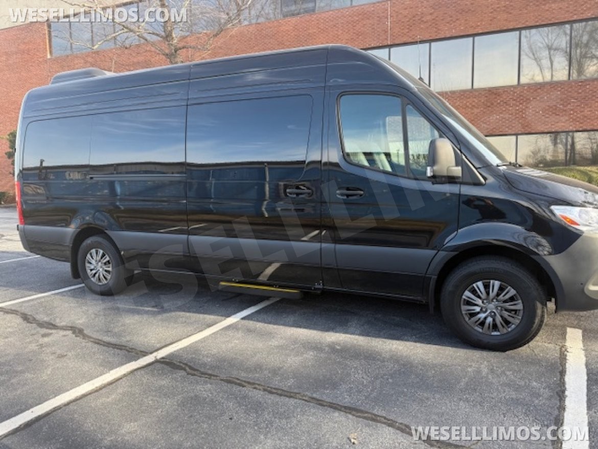 Sprinter for sale: 2024 Mercedes-Benz M2PV7S 170" by MERCEDES
