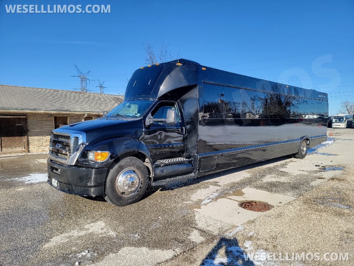 Photo of Shuttle Bus for sale: 2015 Ford F-750 45" by Tiffany Coachbuilders