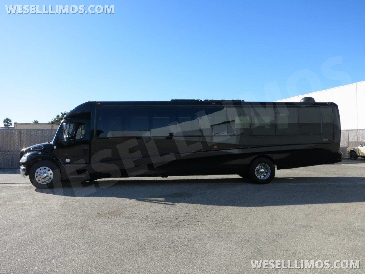 Photo of Limo Bus for sale: 2014 Freightliner M2 GM40 Limousine Bus 40" by Grech Motors