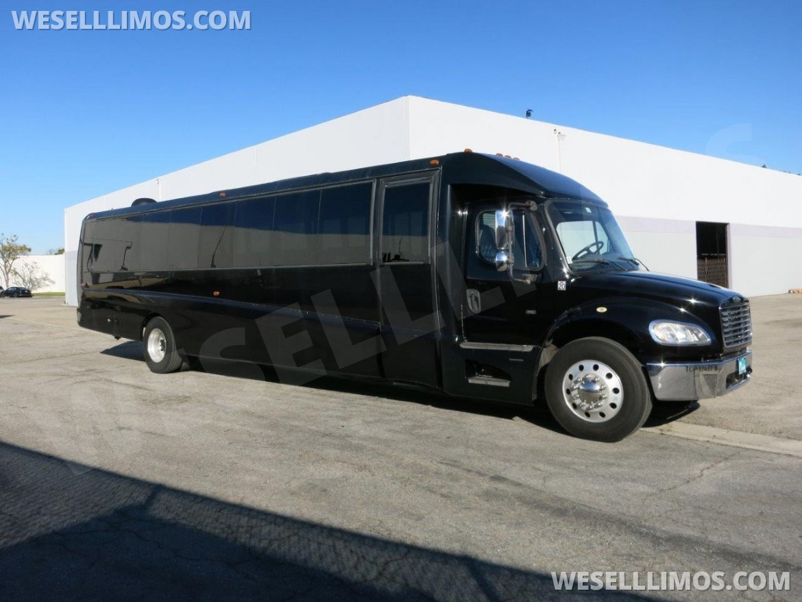 Photo of Limo Bus for sale: 2014 Freightliner M2 GM40 Limousine Bus 40" by Grech Motors