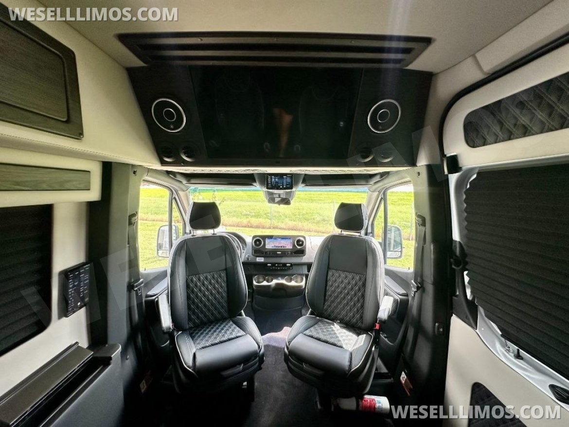 Photo of Motorcoach for sale: 2025 OGV Luxury Coach V-Cruise 10OB by OGV Luxury Coach