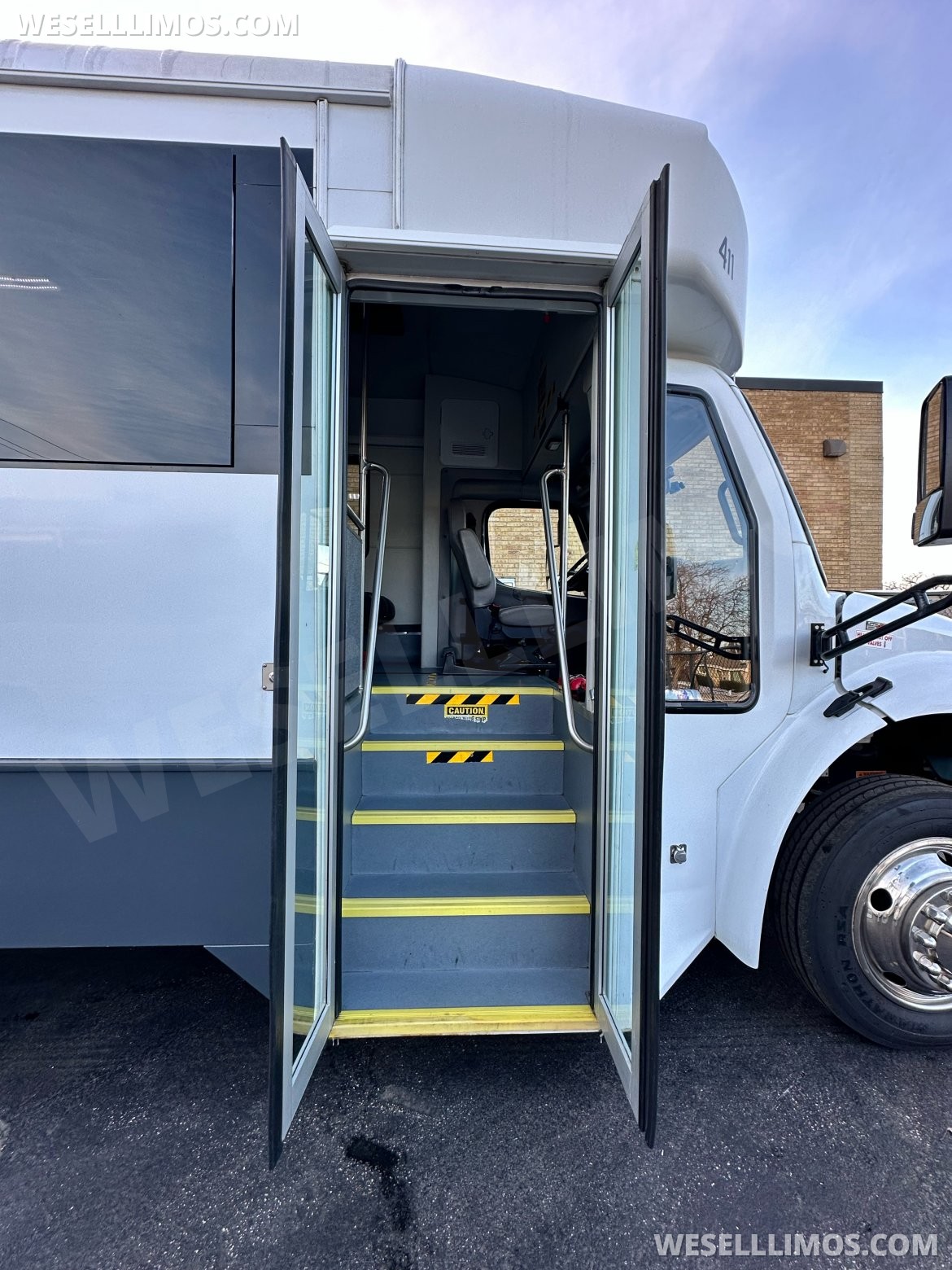 Photo of Executive Shuttle for sale: 2017 Glaval Bus 2017 by Glaval