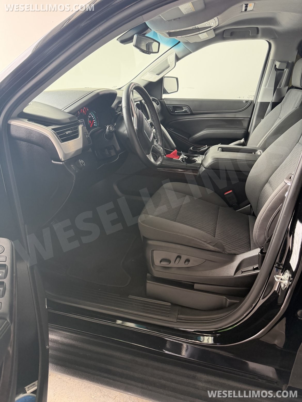 Photo of Limousine for sale: 2018 GMC Yukon 200" by Springfield Coach