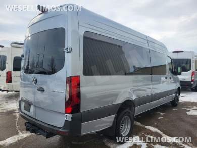 2025 Mercedes-Benz Sprinter Sprinter for Sale in Baldwin, NY - Photo 2