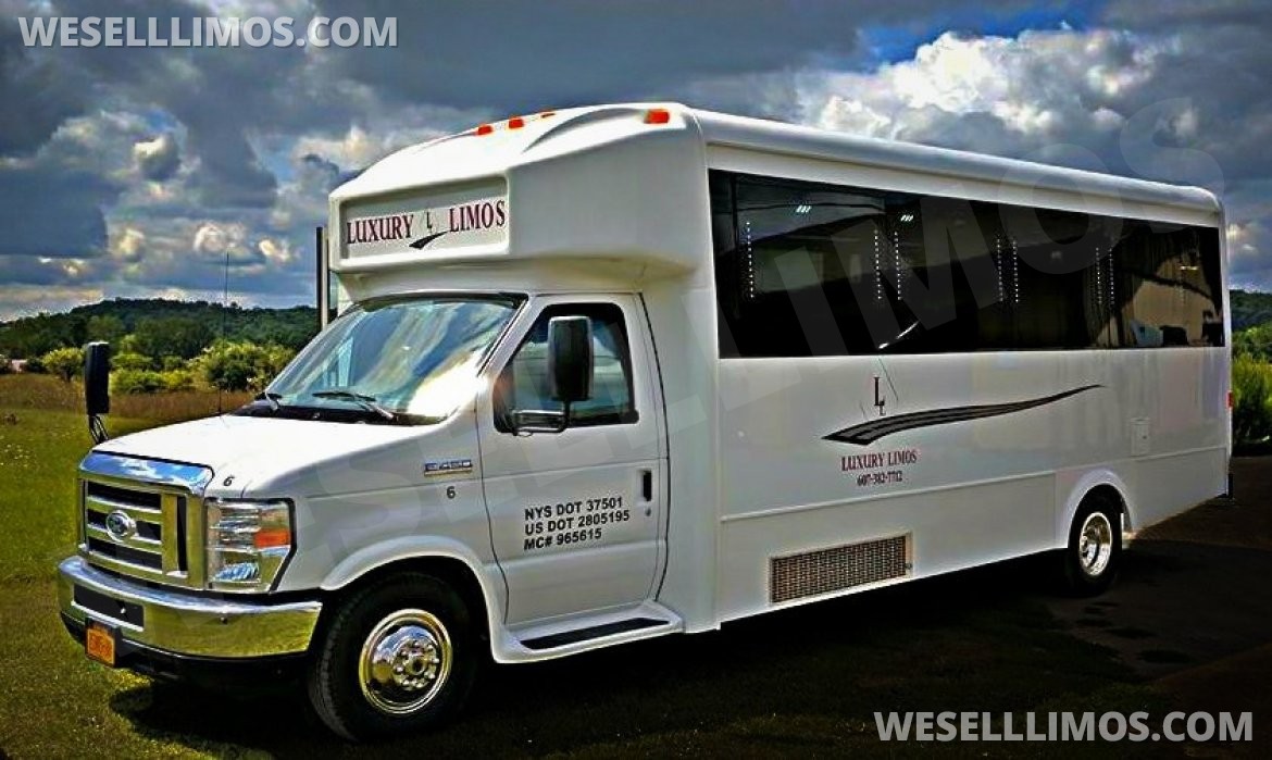 Limo Bus for sale: 2017 Ford E450 by LGE Coachbuilders