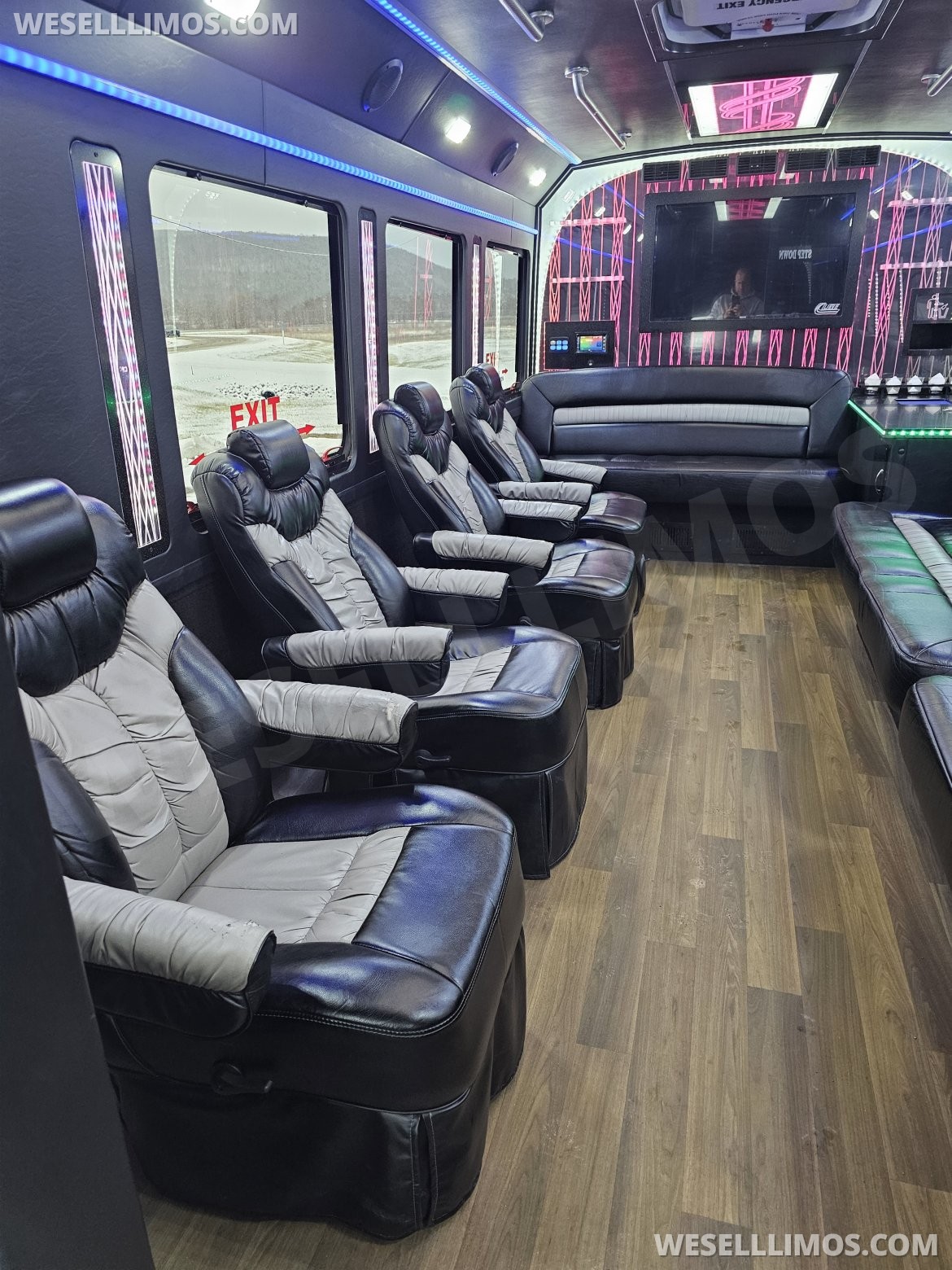 Photo of Limo Bus for sale: 2017 Ford E450 by LGE Coachbuilders