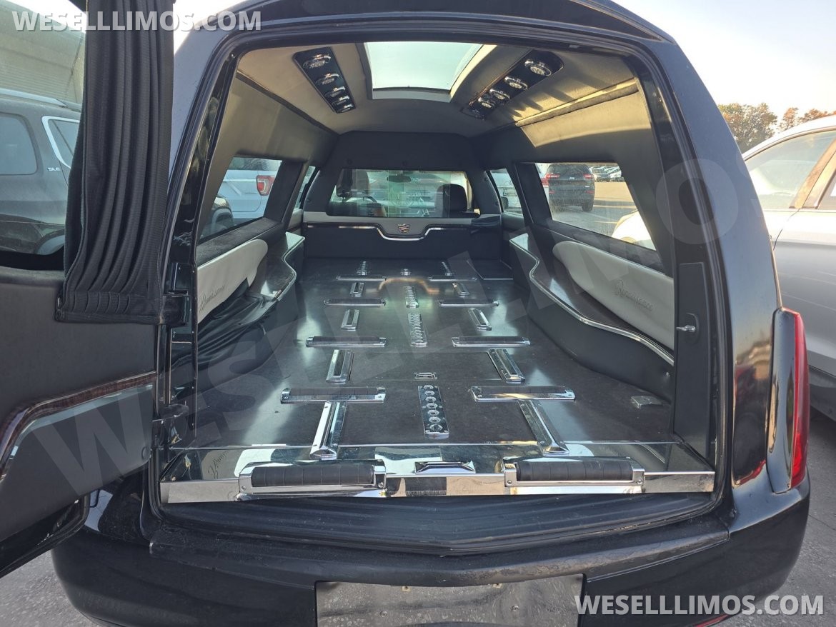 Photo of Funeral for sale: 2015 Cadillac XTS Renaissance Hearse by Federal