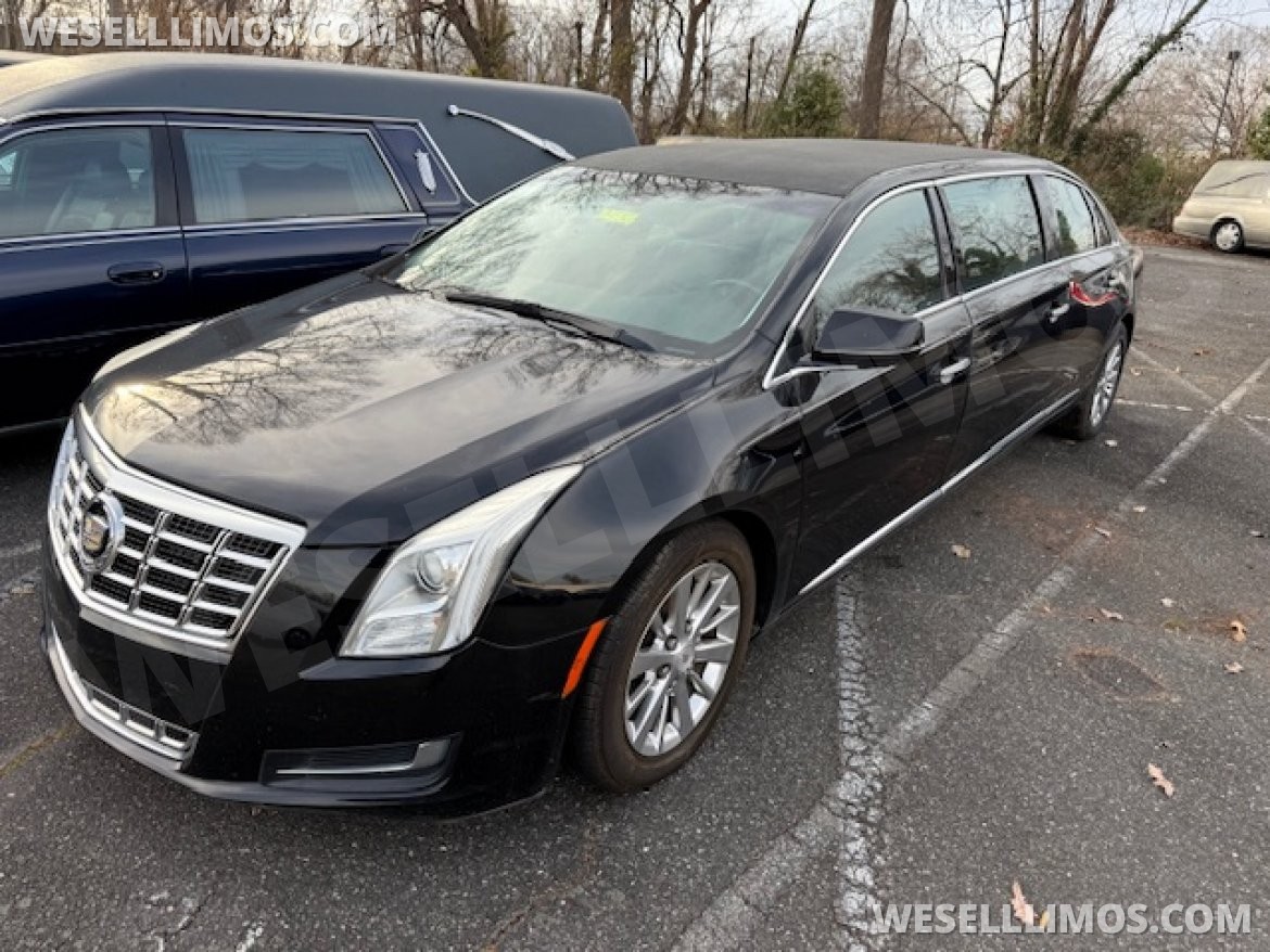 Photo of Limousine for sale: 2013 Cadillac XTS 6 Door Limousine by Coach Bulider