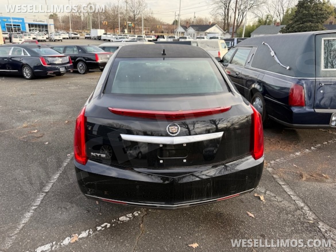 Photo of Limousine for sale: 2013 Cadillac XTS 6 Door Limousine by Coach Bulider