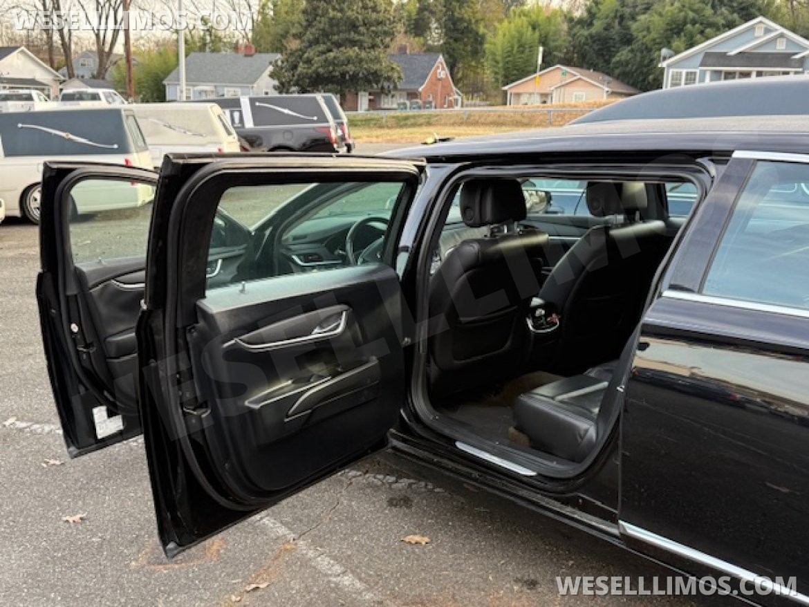 Photo of Limousine for sale: 2013 Cadillac XTS 6 Door Limousine by Coach Bulider