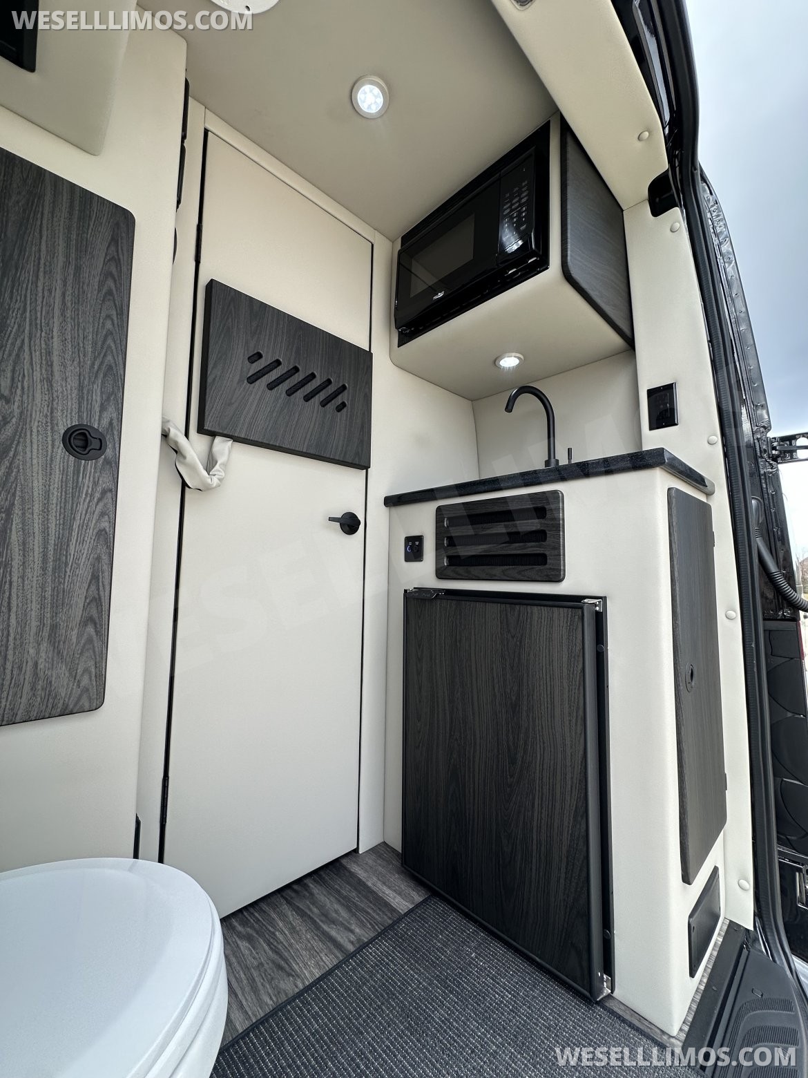 Photo of Sprinter for sale: 2026 OGV Luxury Coach V-Cruise 10OB Full Wall Partition