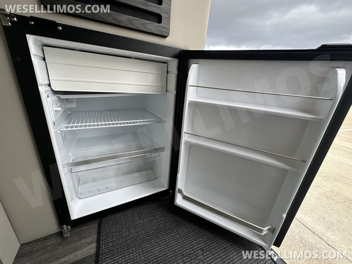 Photo of Sprinter for sale: 2026 OGV Luxury Coach V-Cruise 10OB Full Wall Partition