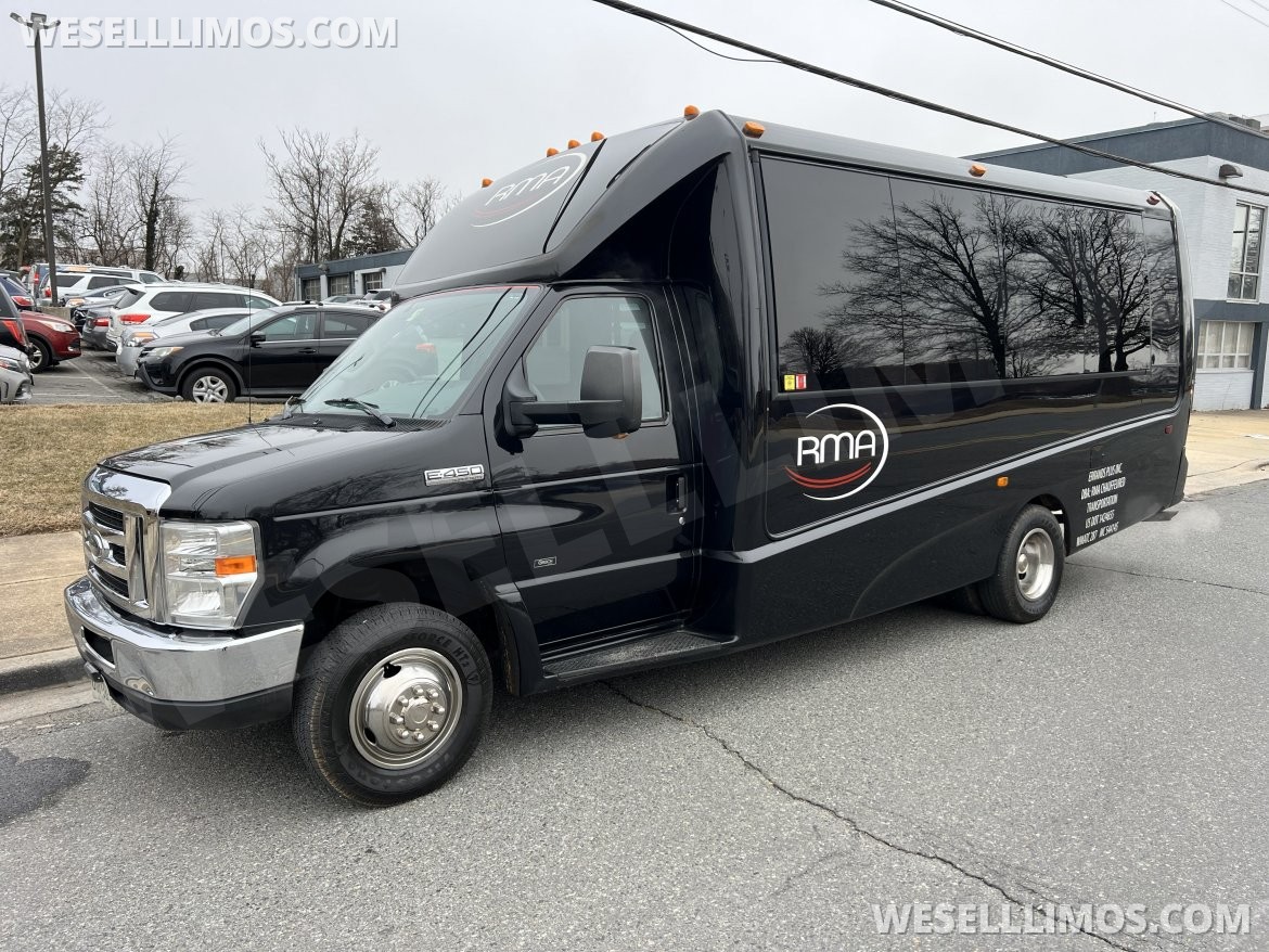 Shuttle Bus for sale: 2019 Ford E-450 GM24 by Grech Motors
