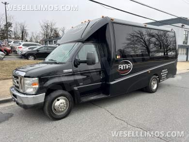 2019 Ford E-450 GM24 Shuttle Bus for Sale in Rockville, Maryland, US - Main Photo