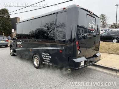 2019 Ford E-450 GM24 Shuttle Bus for Sale in Rockville, Maryland, US - Photo 4