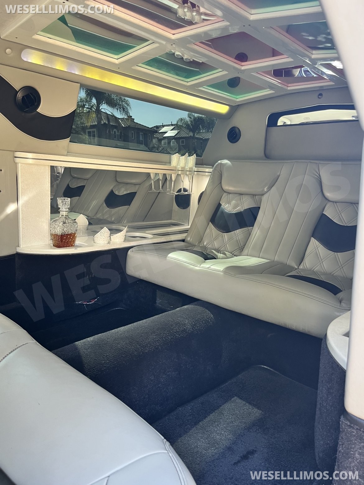 Photo of Limousine for sale: 2019 Chrysler 300 75"
