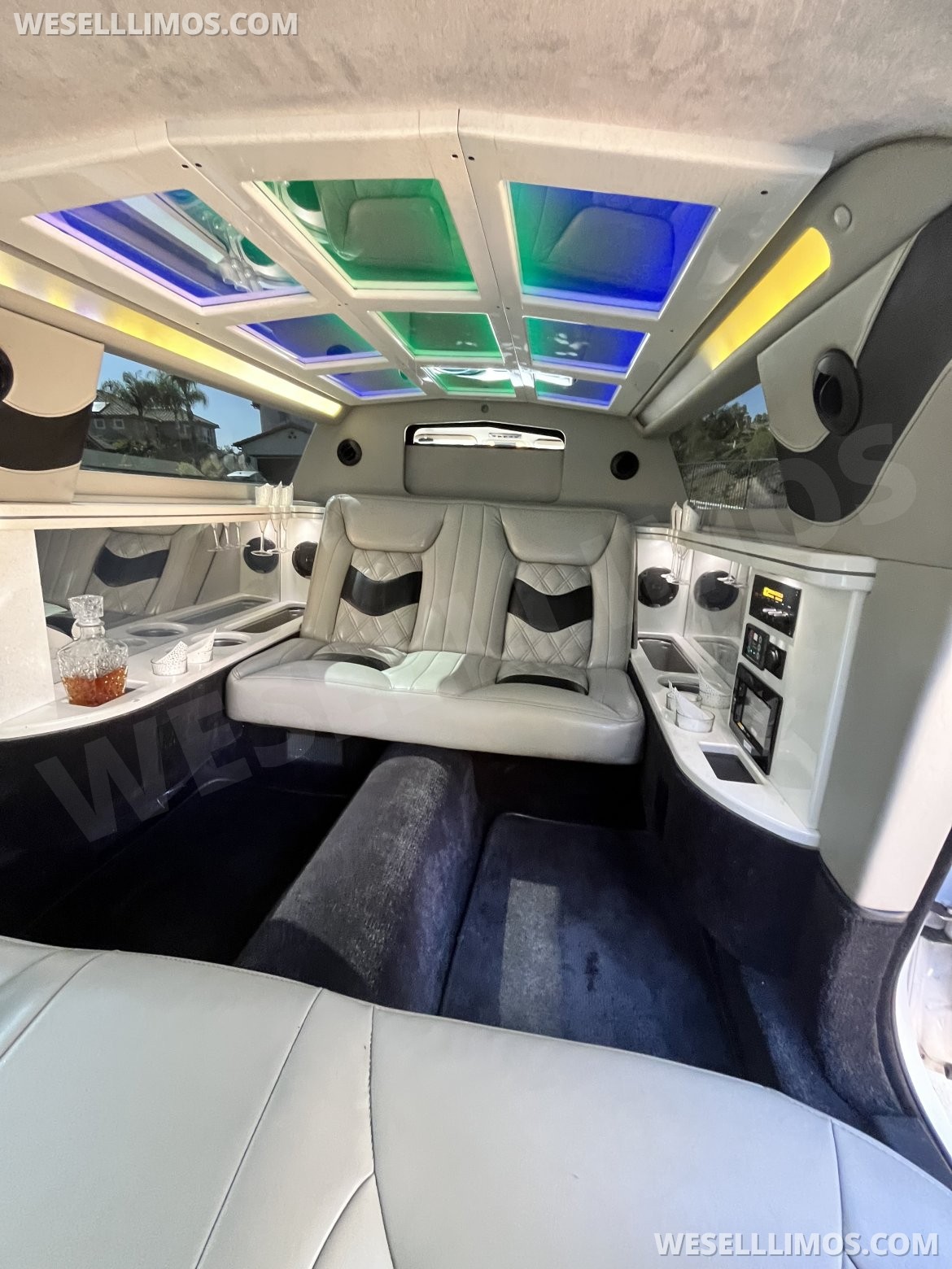Photo of Limousine for sale: 2019 Chrysler 300 75"