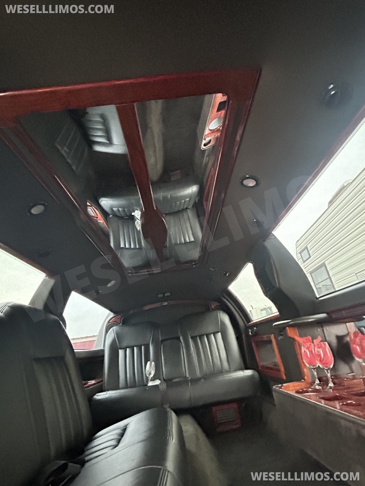 Photo of Limousine for sale: 2007 Lincoln Towncar by Da Bryan Coach