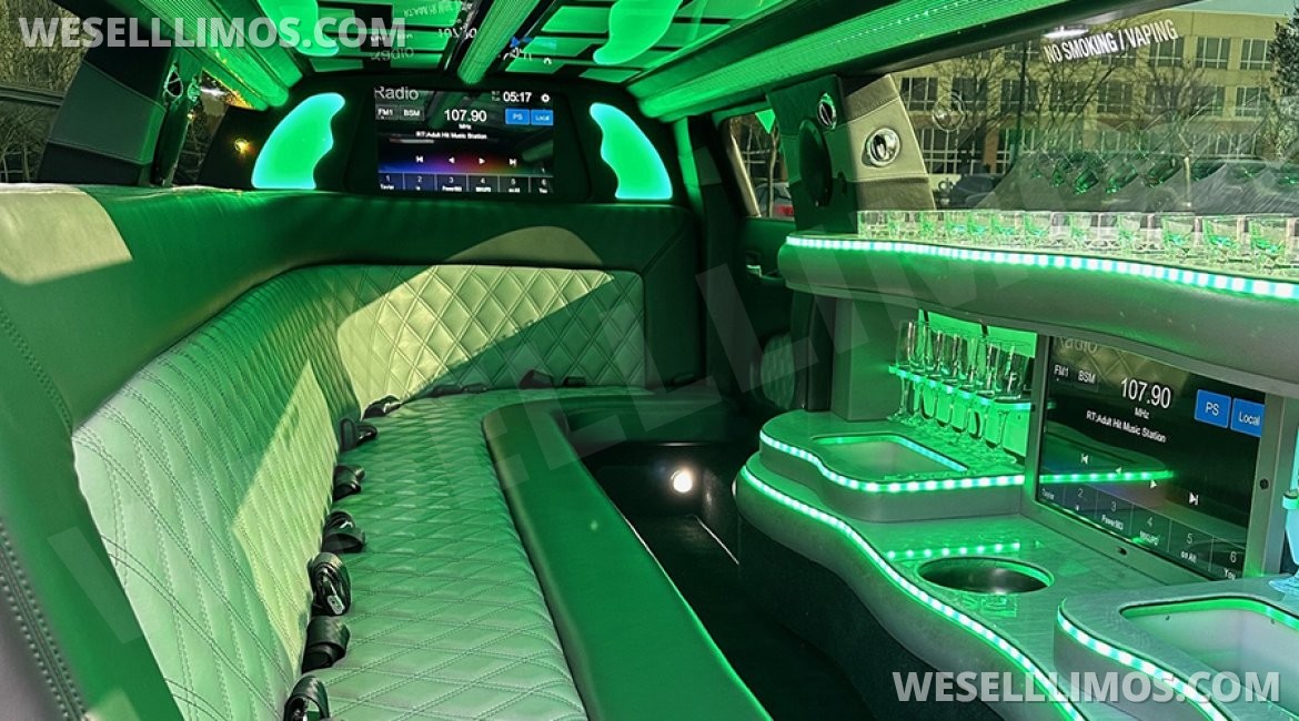 Photo of Limousine for sale: 2021 Chrysler 300 by Limos by Moonlight