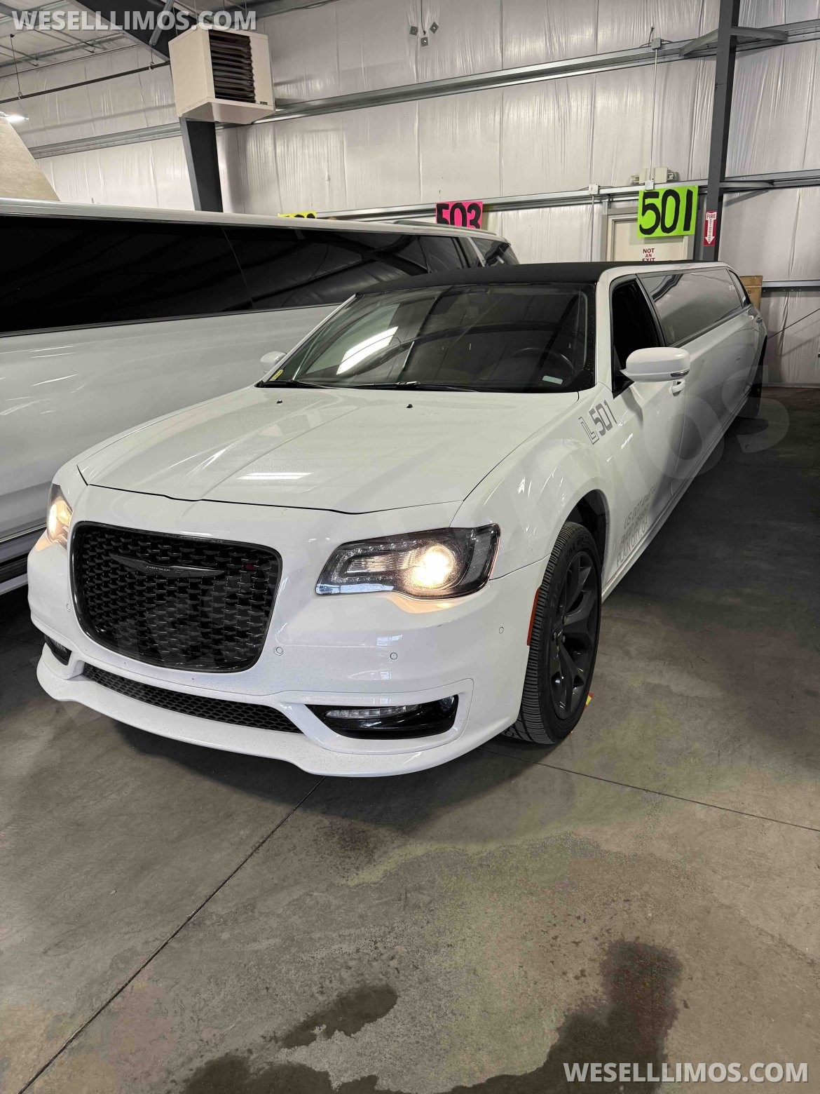 Photo of Limousine for sale: 2021 Chrysler 300 by Limos by Moonlight
