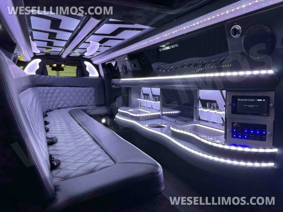 2021 Chrysler 300 Limousine for Sale in Columbus, OH - Main Photo