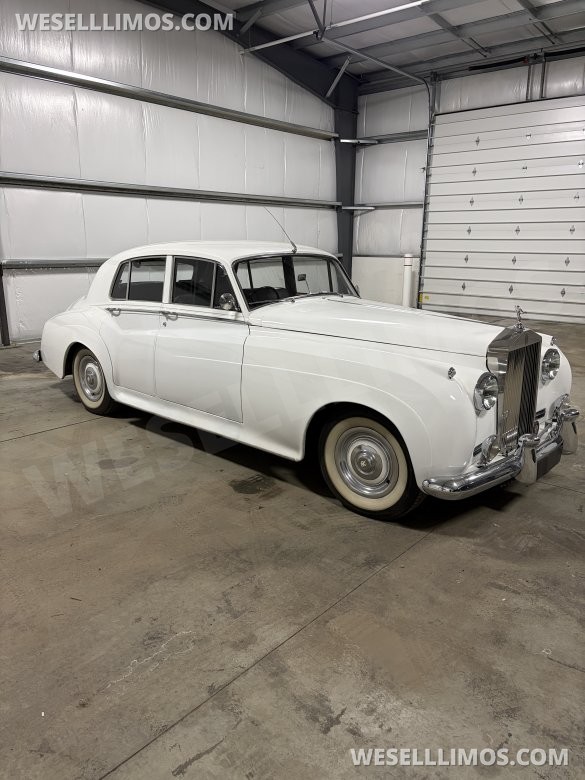 1959 Rolls-Royce Silver Cloud Antique for Sale in Columbus, OH - Main Photo