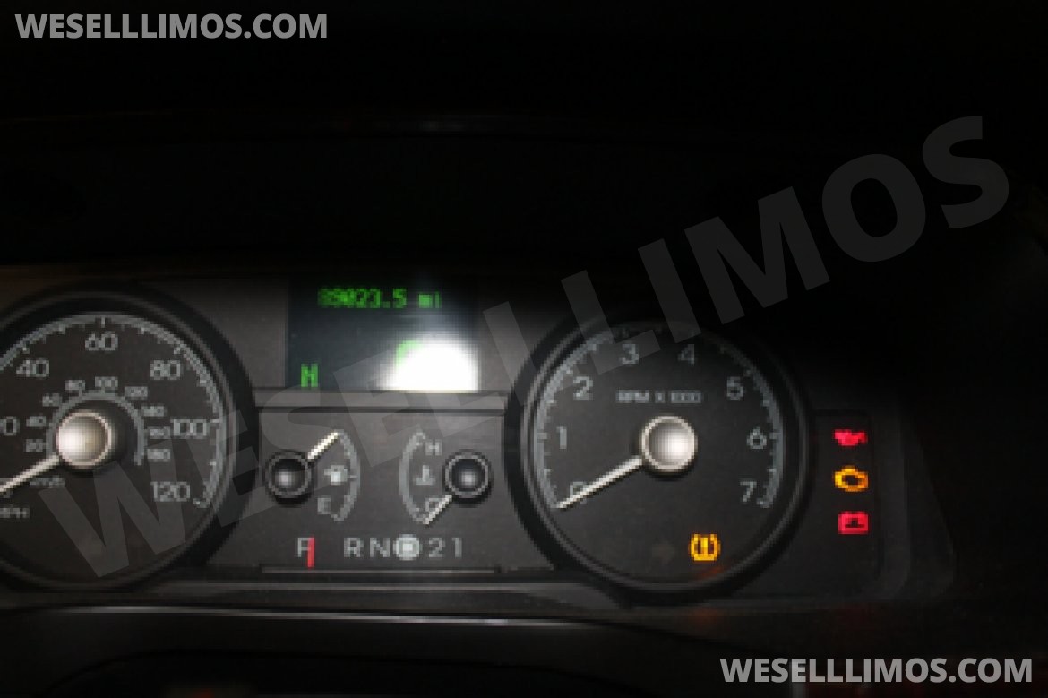 Photo of Limousine for sale: 2011 Lincoln Royale 120