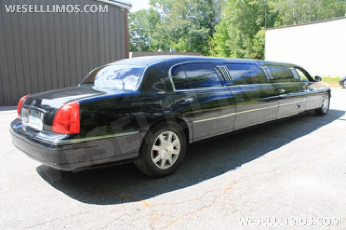 Photo of Limousine for sale: 2011 Lincoln Royale 120