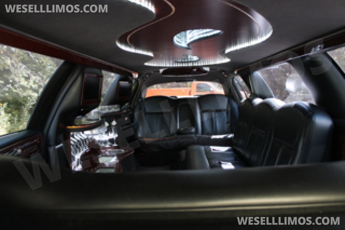 Photo of Limousine for sale: 2011 Lincoln Royale 120